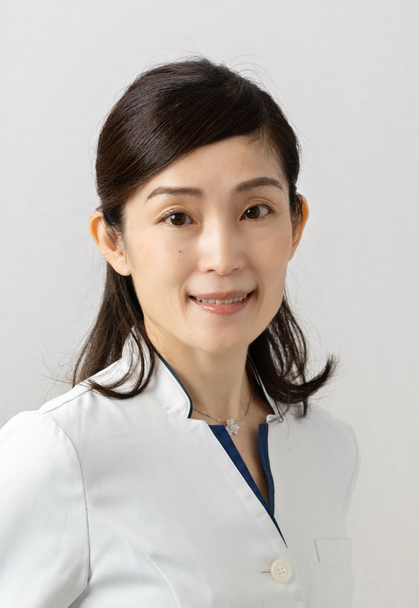 西村香織副院長（皮膚科専門医）